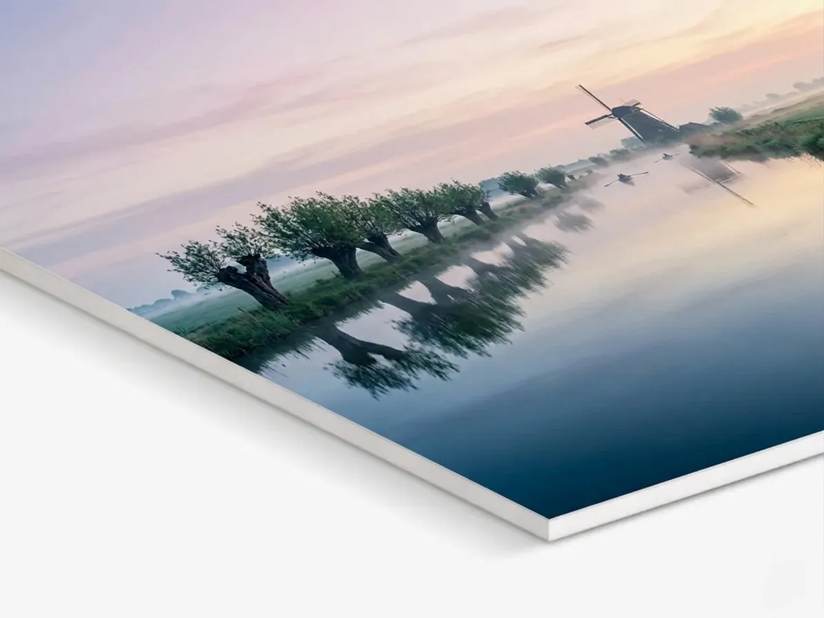 Detail van een Fotospeed fine art print gemount op Forex 5 mm met matte, kaarsrechte afwerking