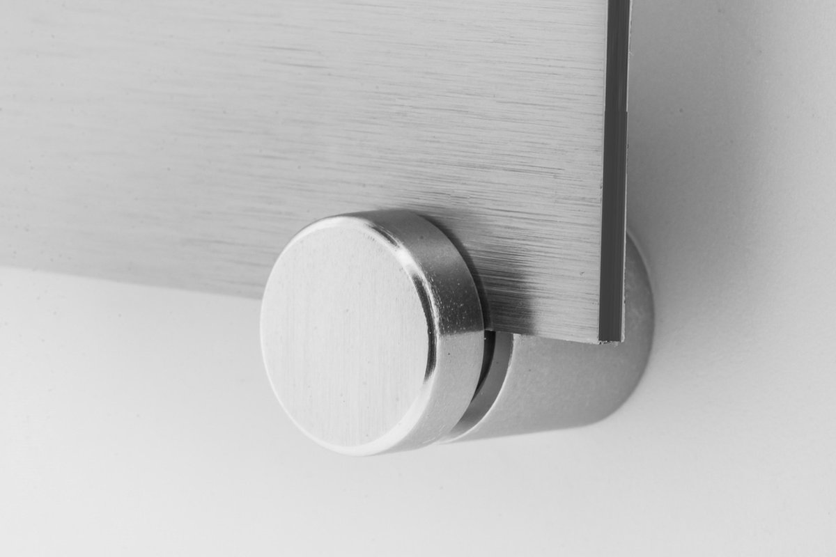 Quattrofix ophangsysteem | printbeat.nl